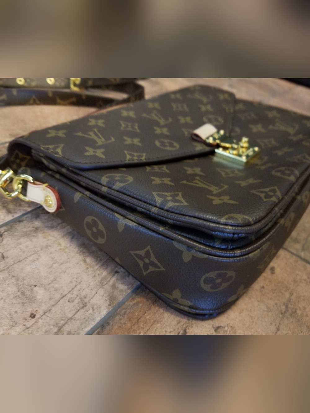 LV Metis Monogram Crossbody with Gold-Tone Lock - Brown - Picture 8 of 15